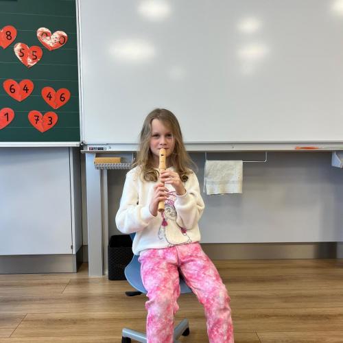 Maria Steinlechner mit der Flöte